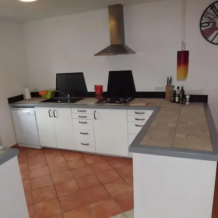 Апартаменты Velika Hisa *